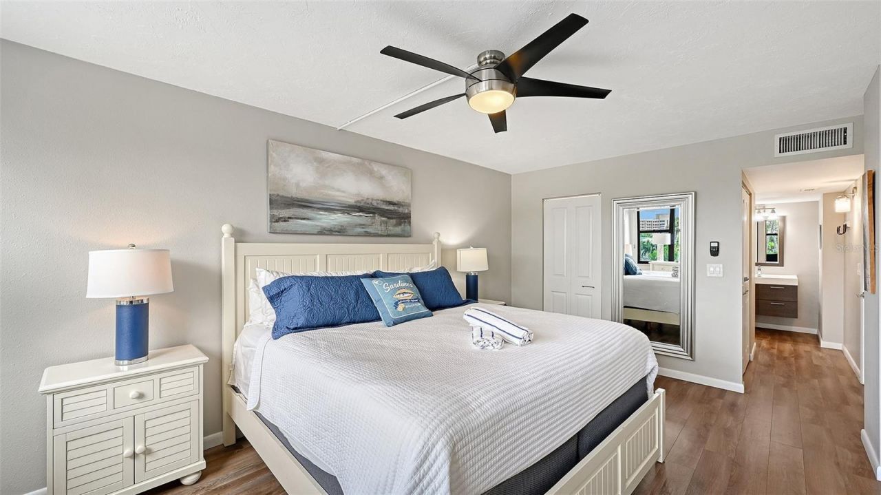 5855 Midnight Pass Road, Unit 221, Sarasota, FL 34242 Photo