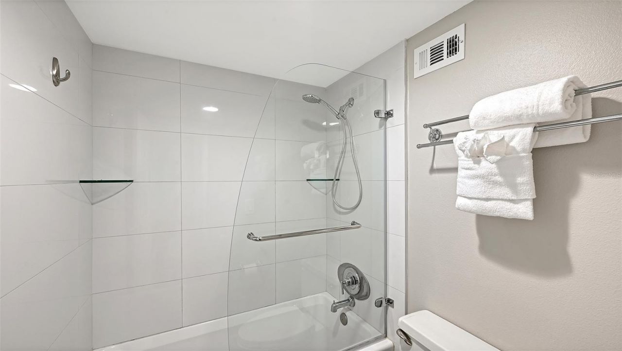 5855 Midnight Pass Road, Unit 221, Sarasota, FL 34242 Photo