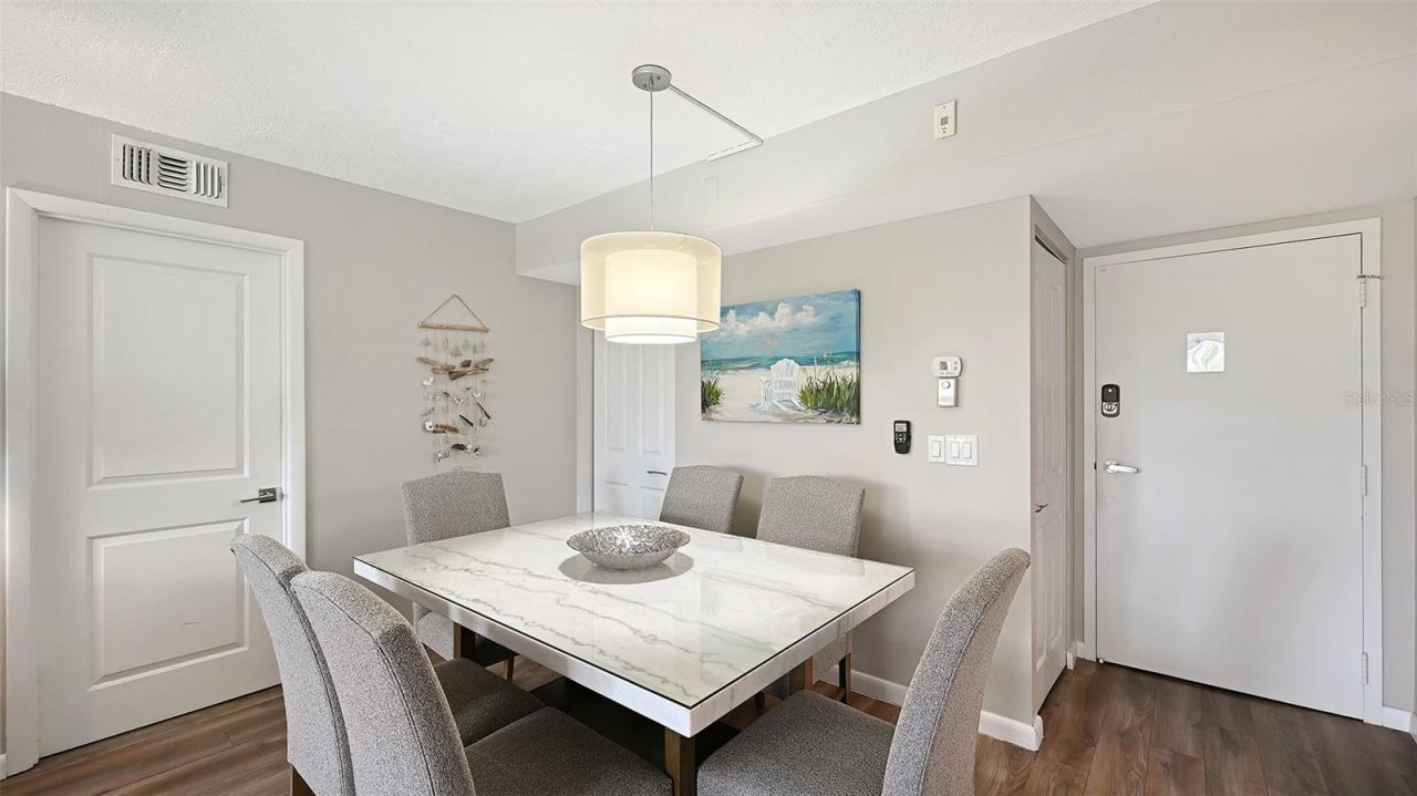 5855 Midnight Pass Road, Unit 221, Sarasota, FL 34242 Photo
