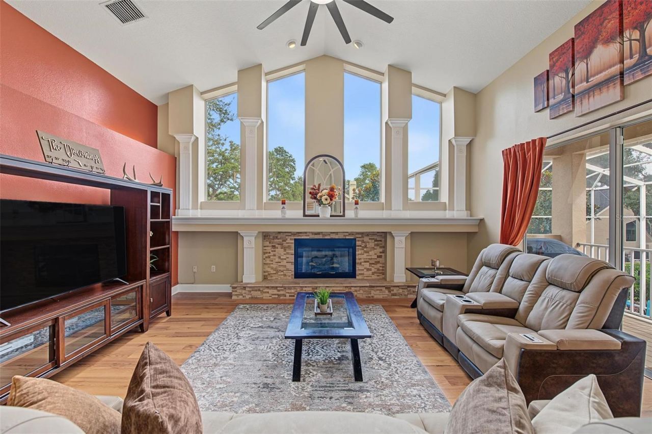 5109 Sylvan Oaks Drive, Valrico, FL 33596 Photo
