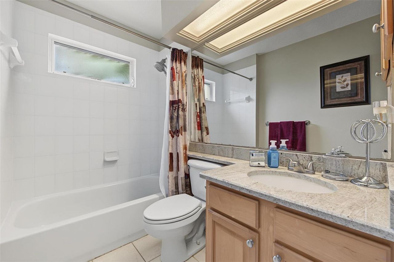 5109 Sylvan Oaks Drive, Valrico, FL 33596 Photo