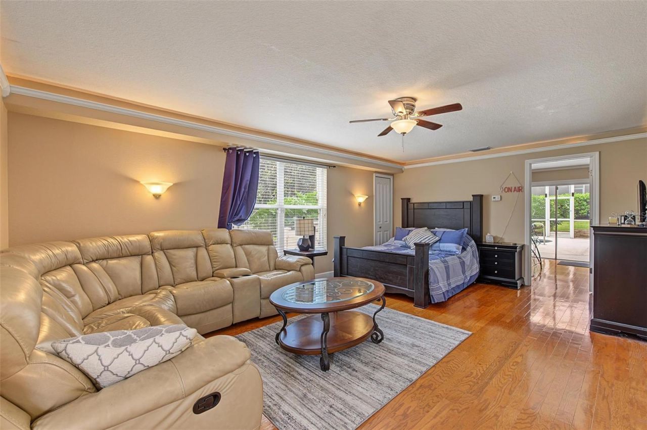 5109 Sylvan Oaks Drive, Valrico, FL 33596 Photo