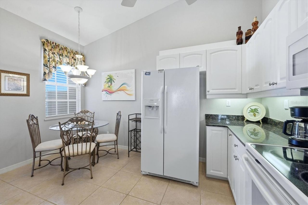 111 Woodbridge Drive , Unit 204, Venice, FL 34293 Photo