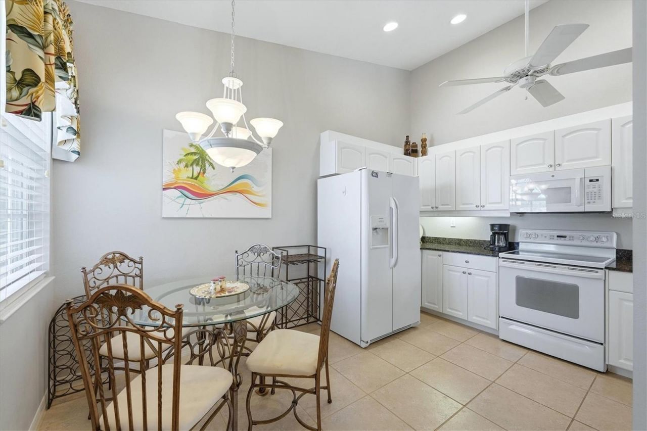 111 Woodbridge Drive , Unit 204, Venice, FL 34293 Photo