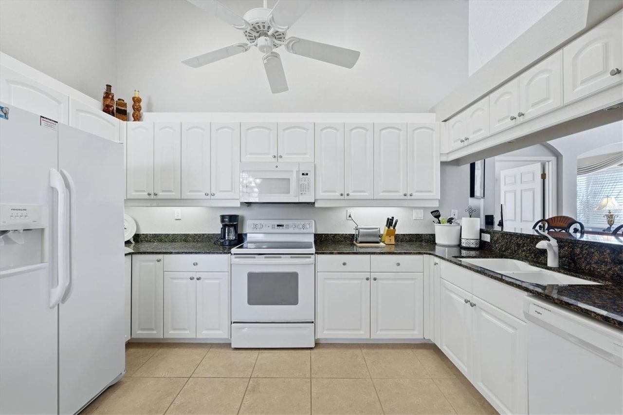 111 Woodbridge Drive , Unit 204, Venice, FL 34293 Photo