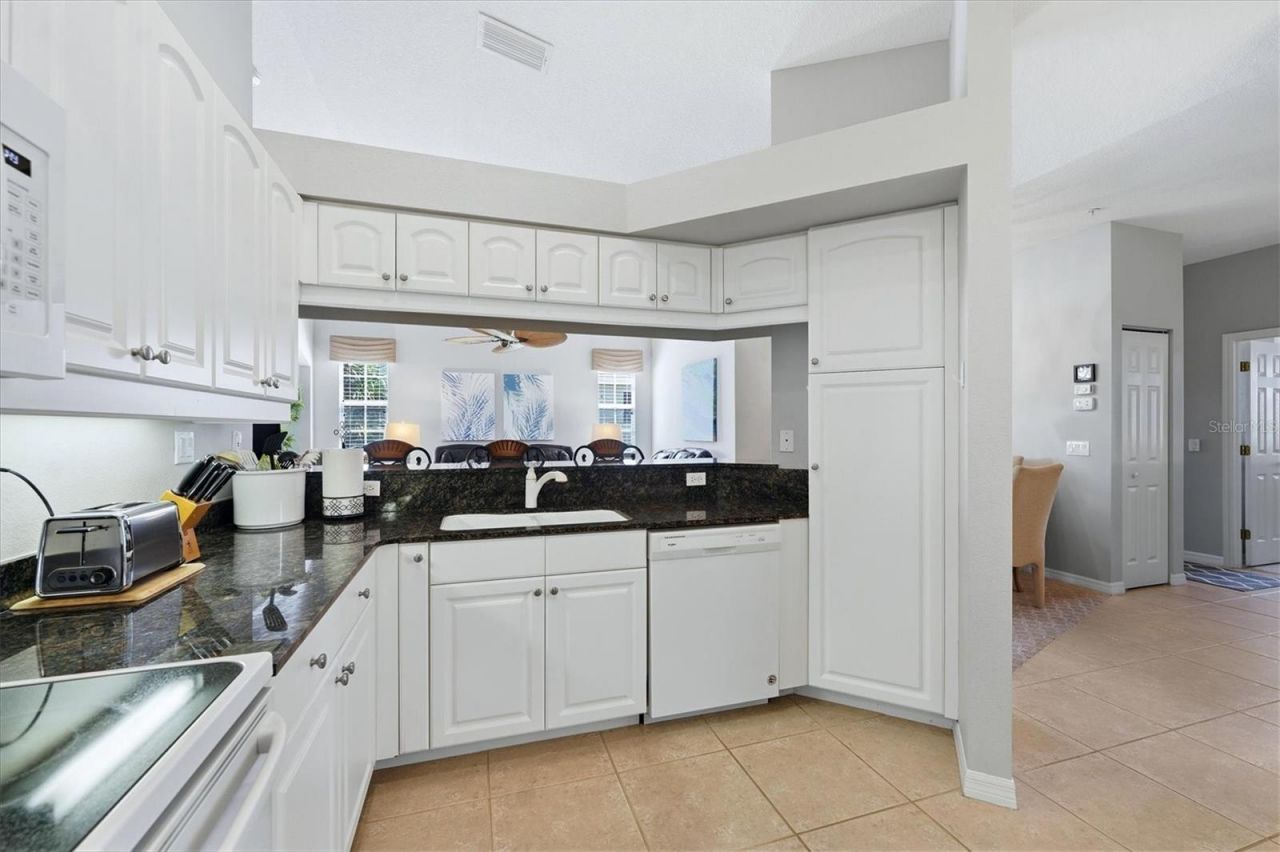 111 Woodbridge Drive , Unit 204, Venice, FL 34293 Photo