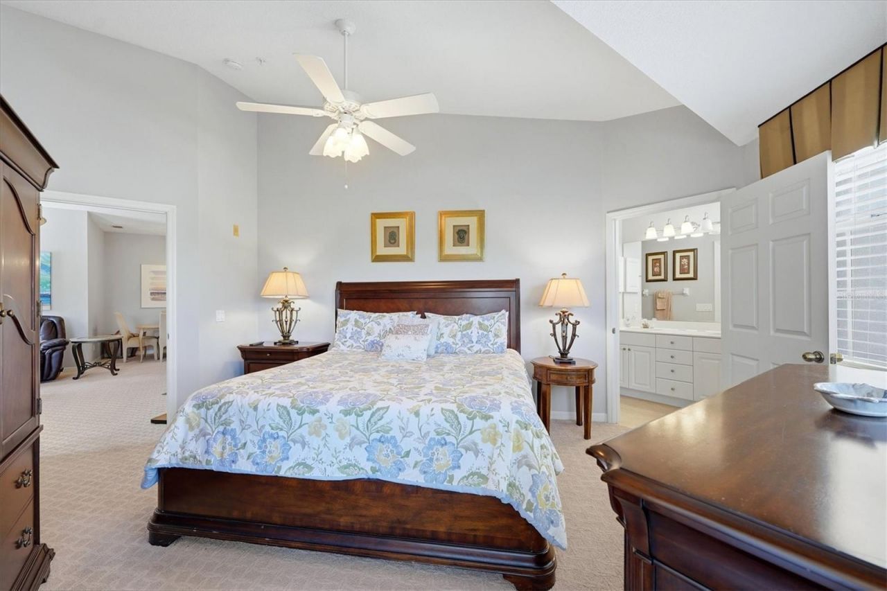 111 Woodbridge Drive , Unit 204, Venice, FL 34293 Photo