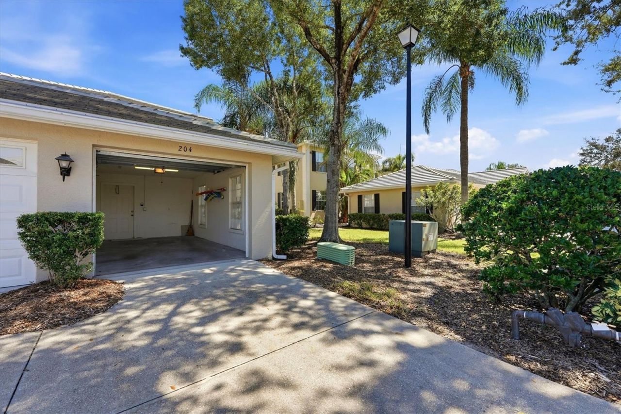 111 Woodbridge Drive , Unit 204, Venice, FL 34293 Photo