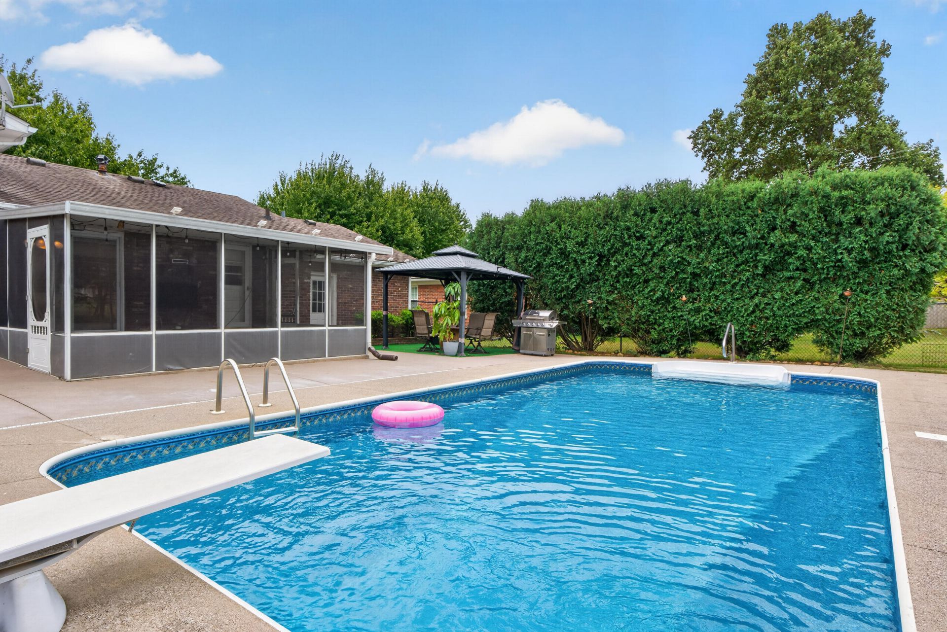 2011 Abelia Lane, Lexington, KY 40504 Main Photo