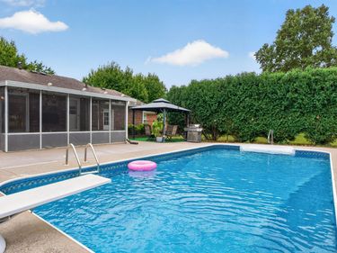 2011 Abelia Lane, Lexington, KY 40504