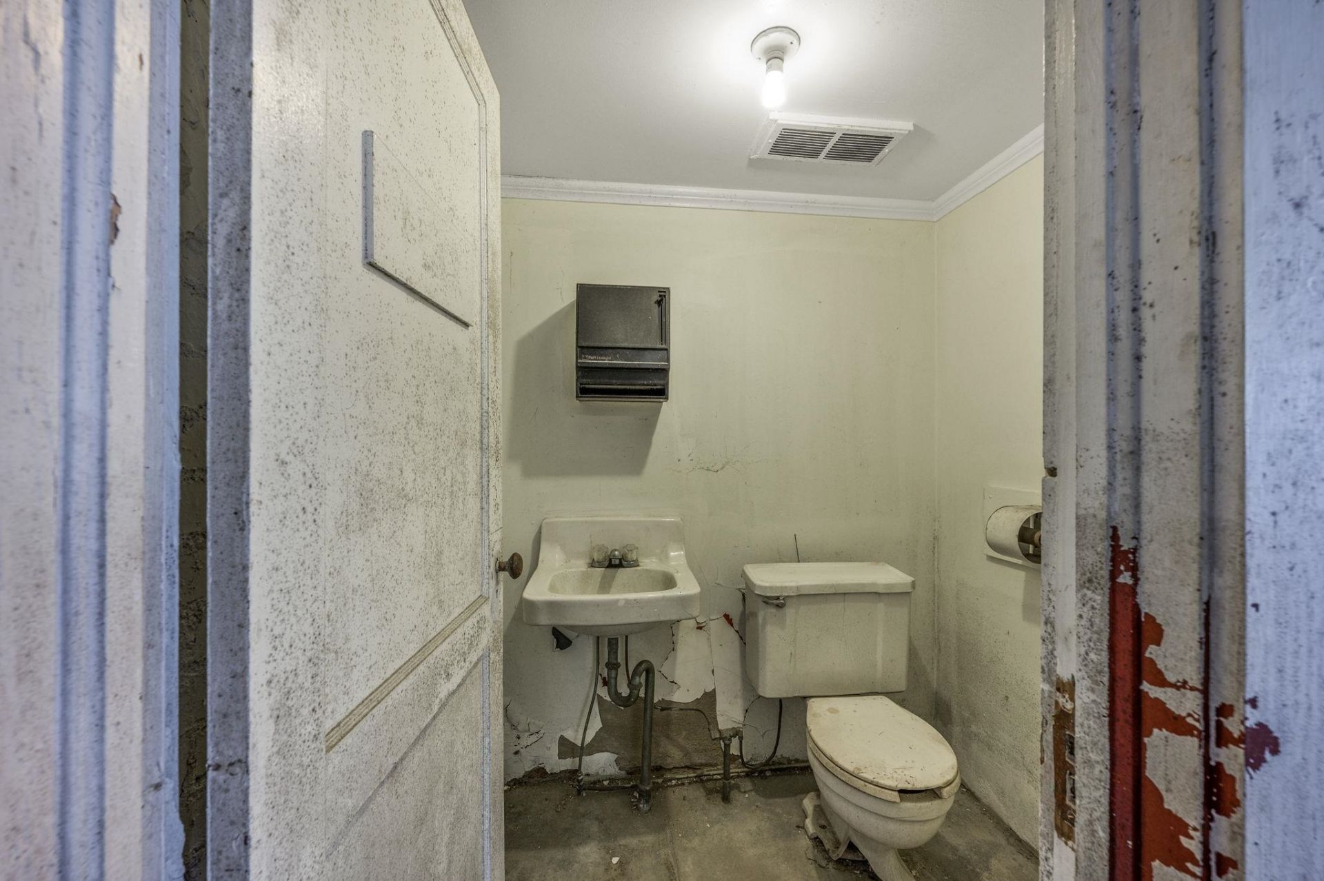 3968 Duncan St.  Photo 15