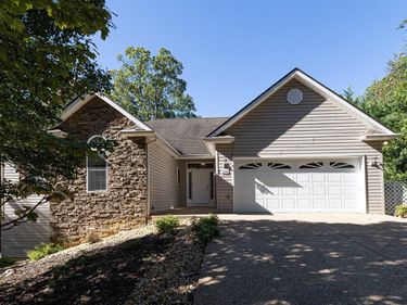 230 QUAIL CT, MCGAHEYSVILLE, VA 22840