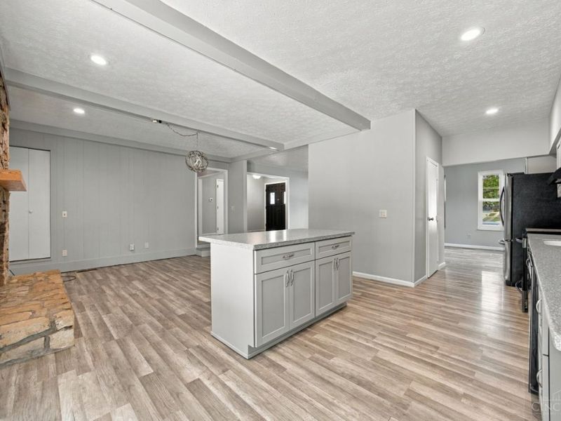 5894 Red Oak Drive, Fairfield, OH 45014 Photo 13