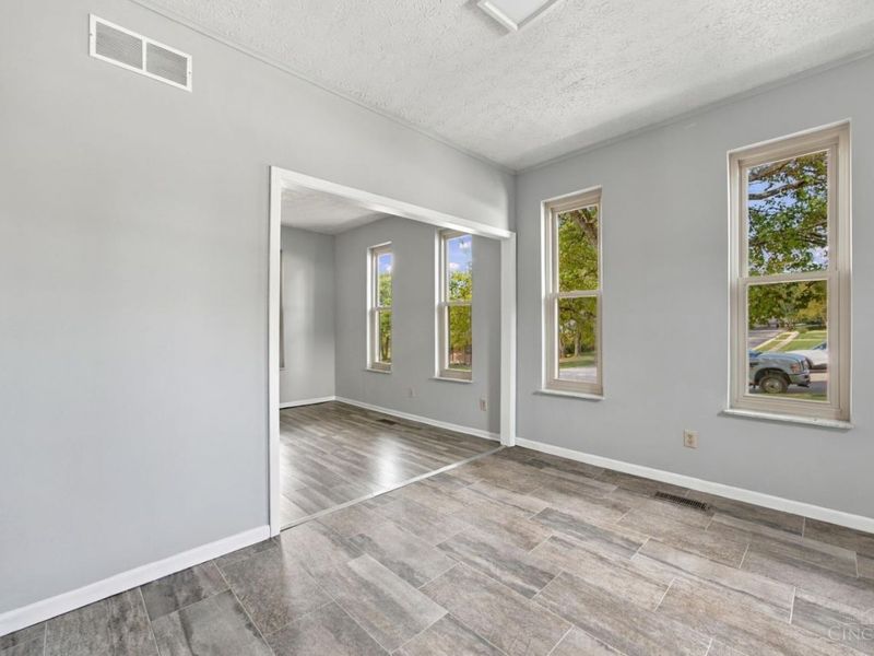 5894 Red Oak Drive, Fairfield, OH 45014 Photo 8