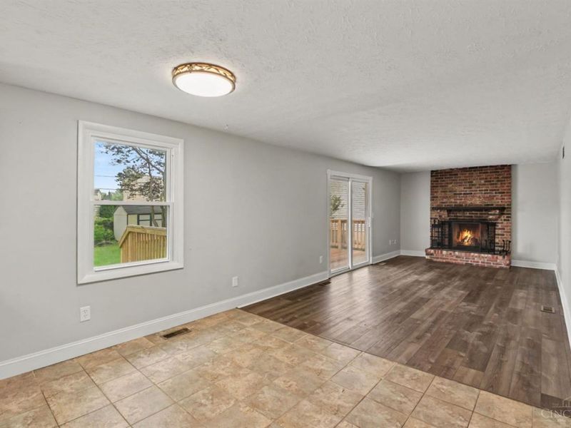 11258 Lodgeview Court, Forest Park, OH 45240 Photo 11