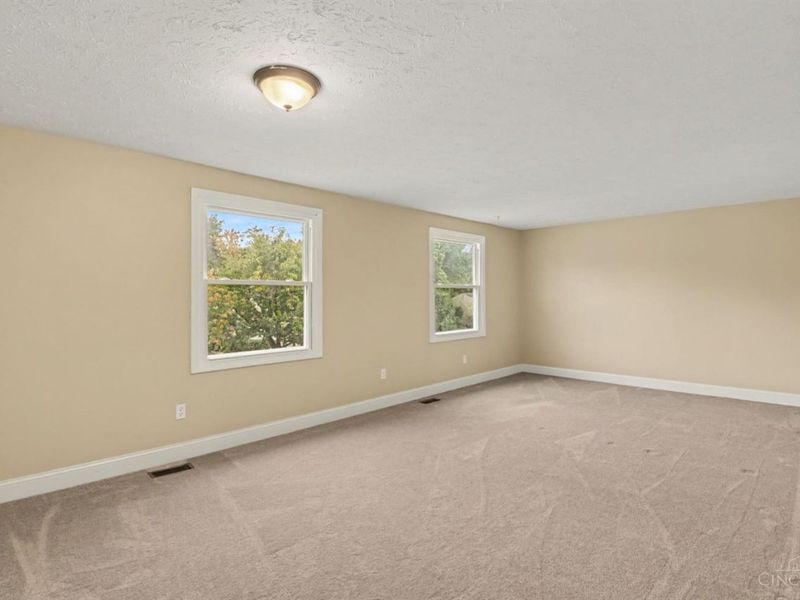 11258 Lodgeview Court, Forest Park, OH 45240 Photo 17