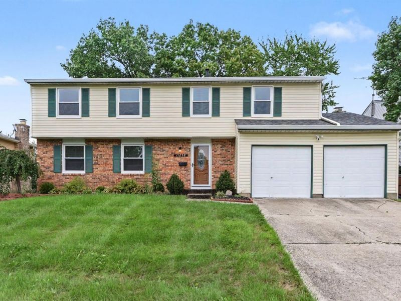 11258 Lodgeview Court, Forest Park, OH 45240 Photo 2