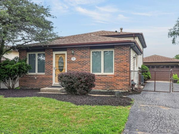 16825 Vicky Lane , Orland Hills, IL 60487