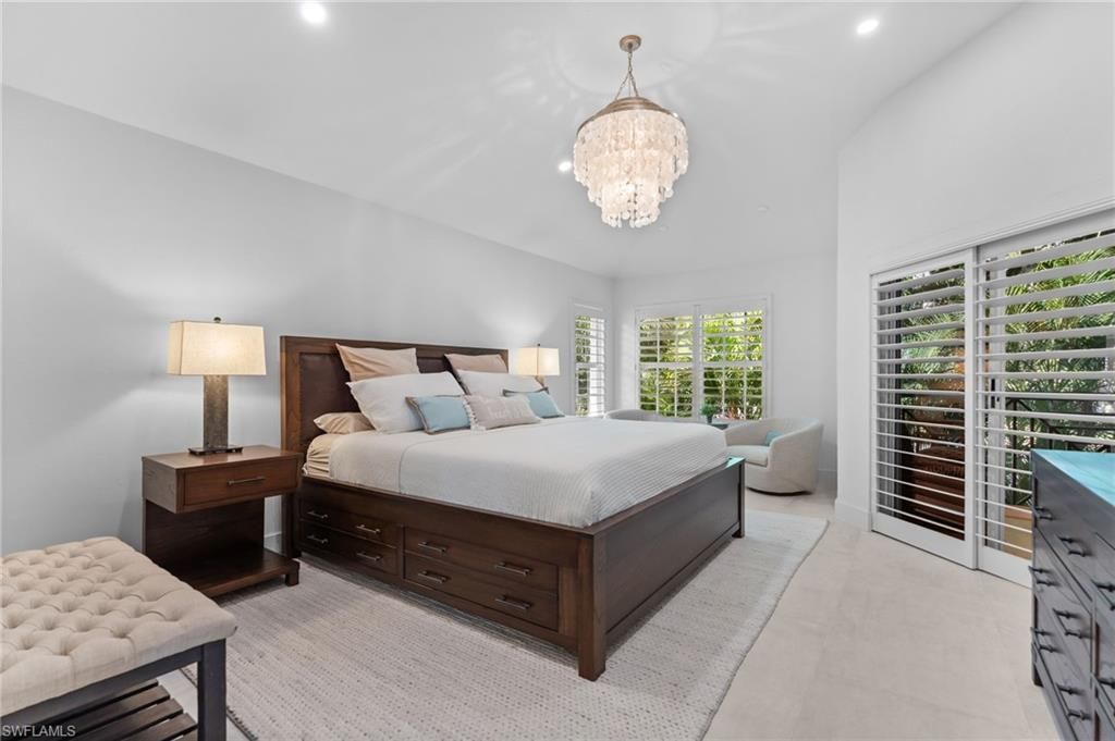 6855 San Marino Dr, Unit 201B, Naples, FL 34108 Photo
