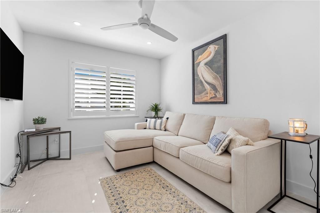 6855 San Marino Dr, Unit 201B, Naples, FL 34108 Photo