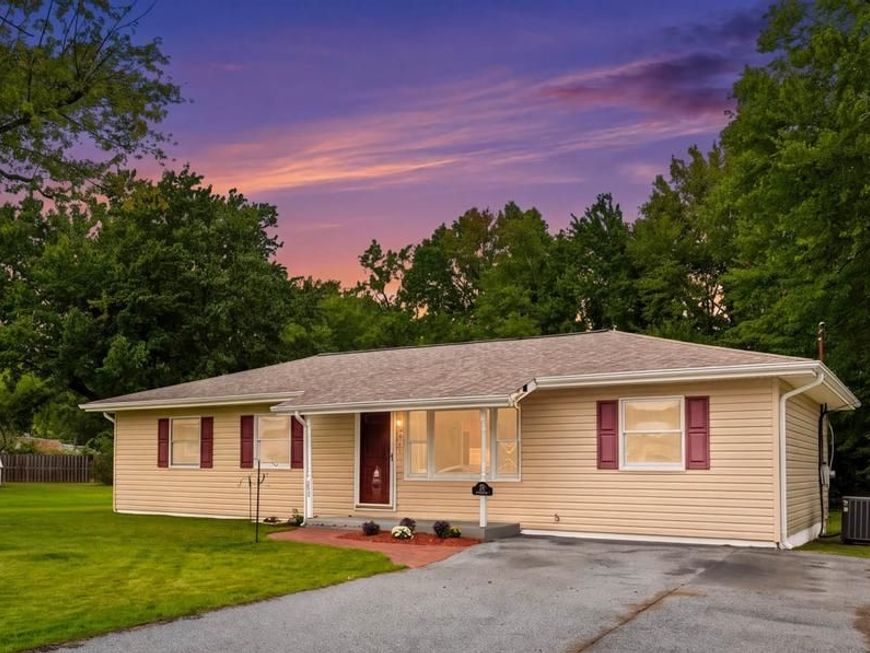 201 Cedar Lane, Edgewater, MD 21037 Main Photo