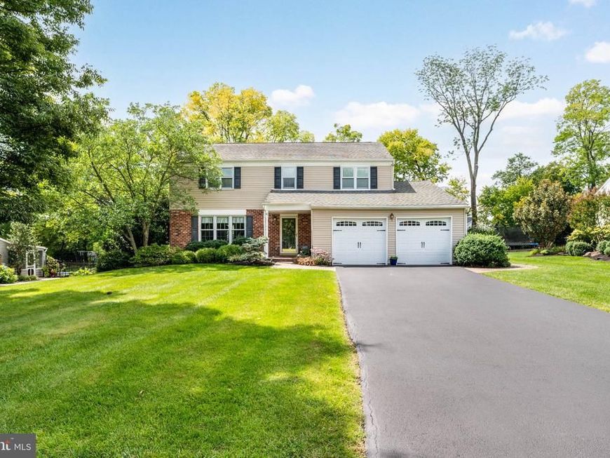 4 Woodstock Circle, Collegeville, PA 19426 Main Photo