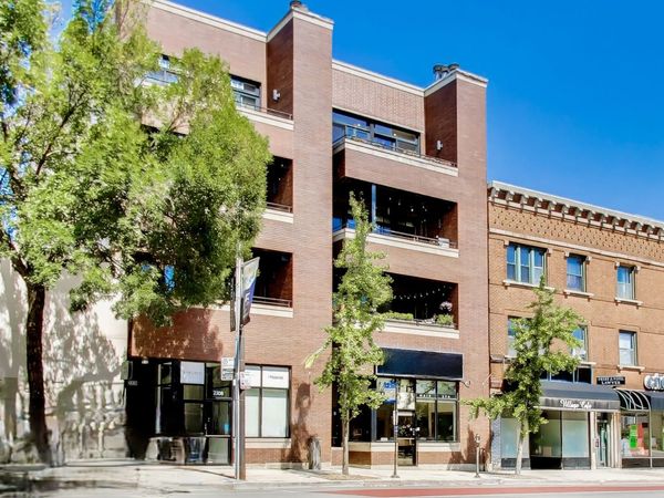 2306 W Chicago Avenue , Unit 4, Chicago, IL 60622