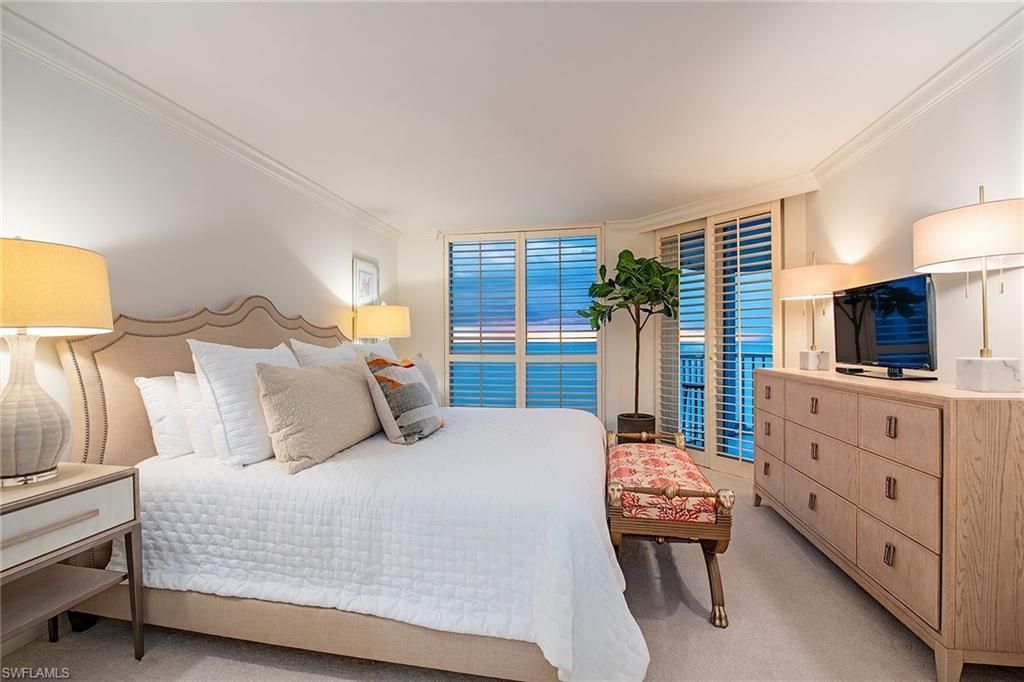 4401 Gulf Shore Blvd N, Unit 1001, Naples, FL 34103 Photo