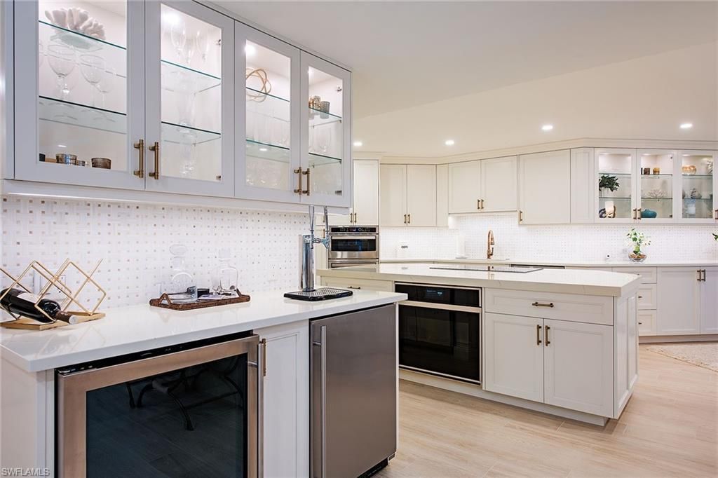 4401 Gulf Shore Blvd N, Unit 1001, Naples, FL 34103 Photo