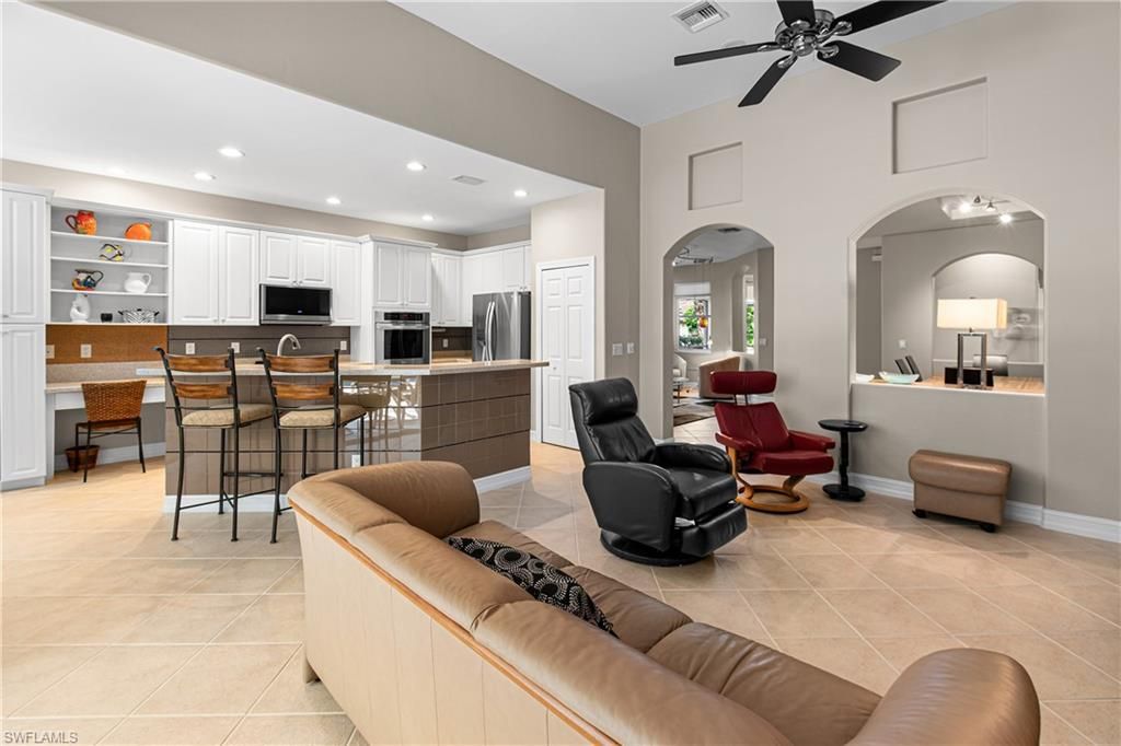 10512 Bella Vista Dr , Fort Myers, FL 33913 Photo