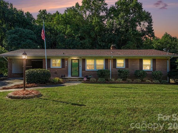 211 W 21st Street, Kannapolis, NC 28081