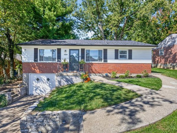 7209 Longfield Drive, Madeira, OH 45243