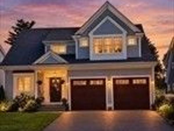 21 Hospital, Unit 21, Medfield, MA 02052