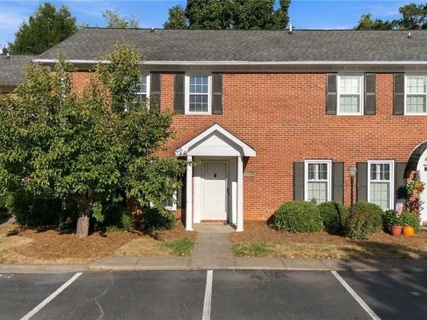 4984 Chrisfield Lane , Winston-Salem, NC 27104