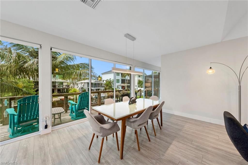 1282 Venetian Way , Naples, FL 34110 Photo