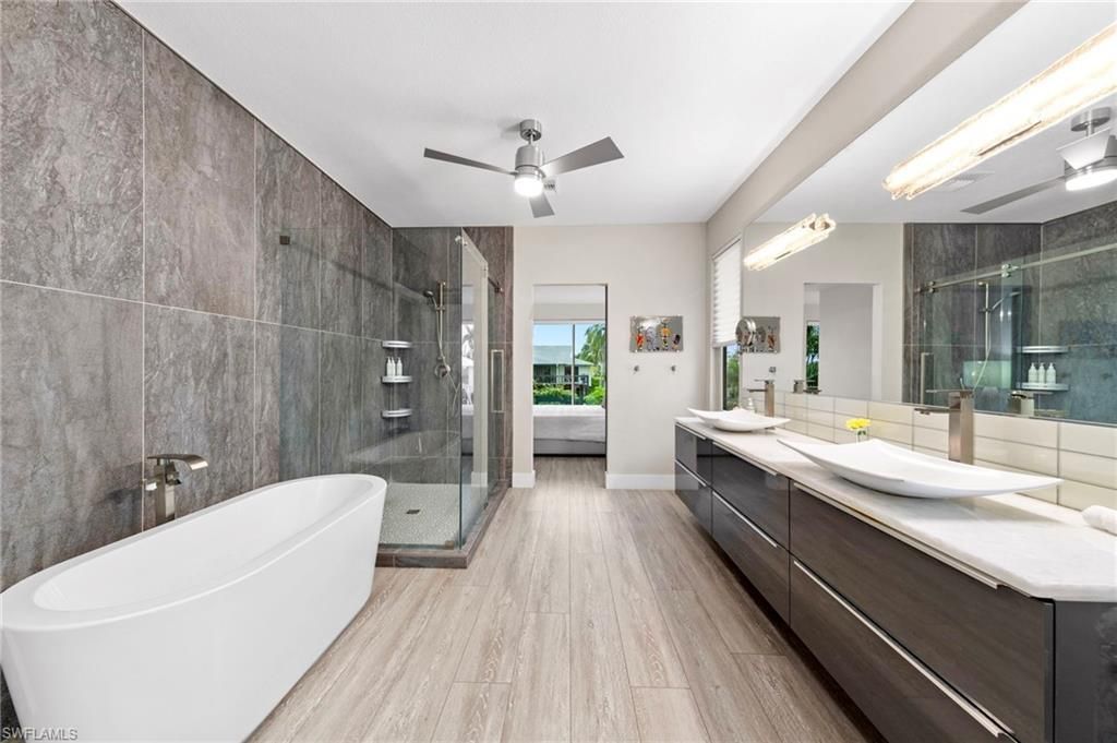 1282 Venetian Way , Naples, FL 34110 Photo