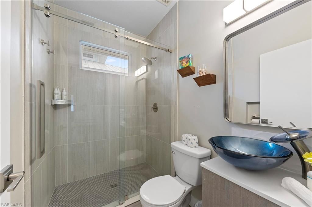 1282 Venetian Way , Naples, FL 34110 Photo