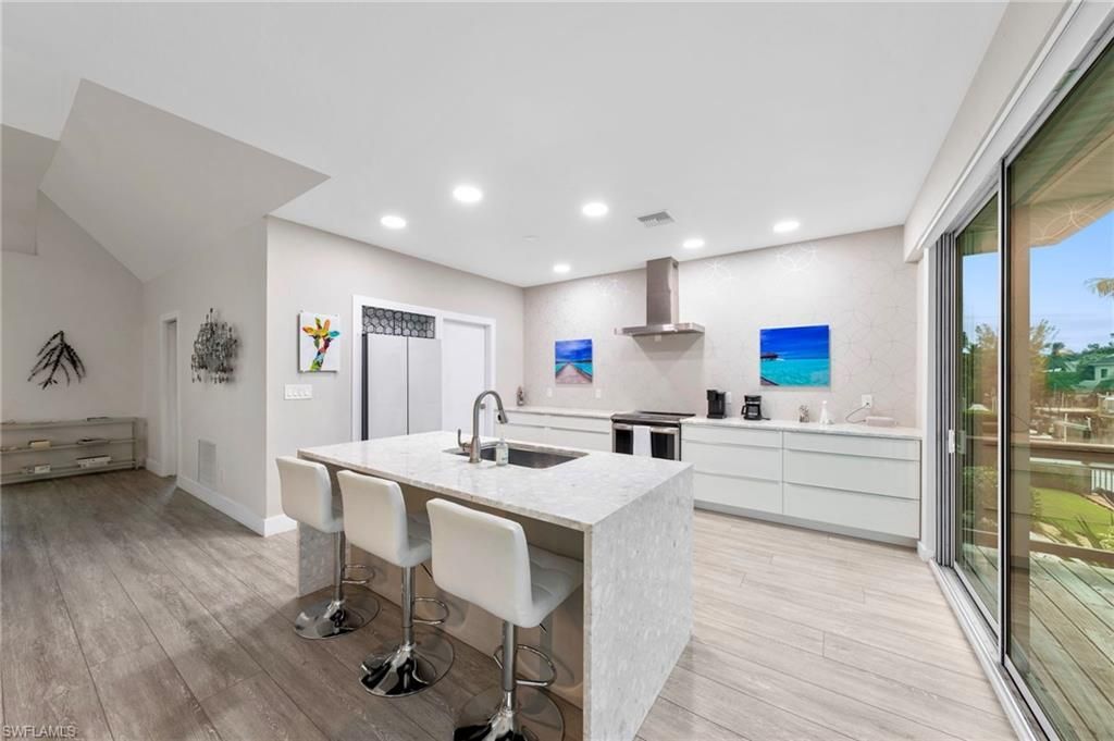 1282 Venetian Way , Naples, FL 34110 Photo
