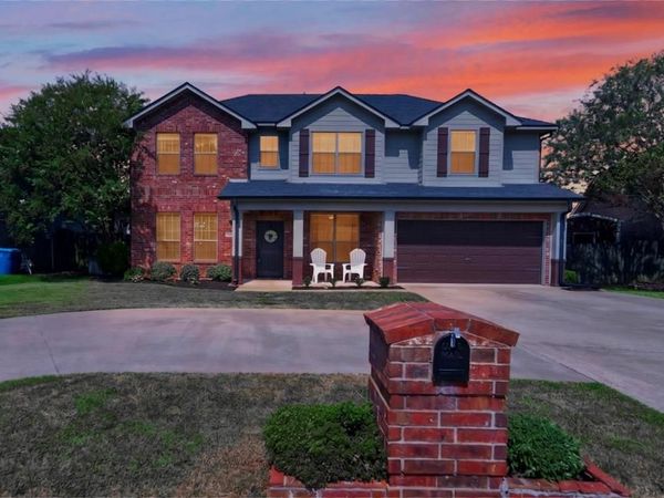 1907 Silver Cove, Whitehouse, TX 75791