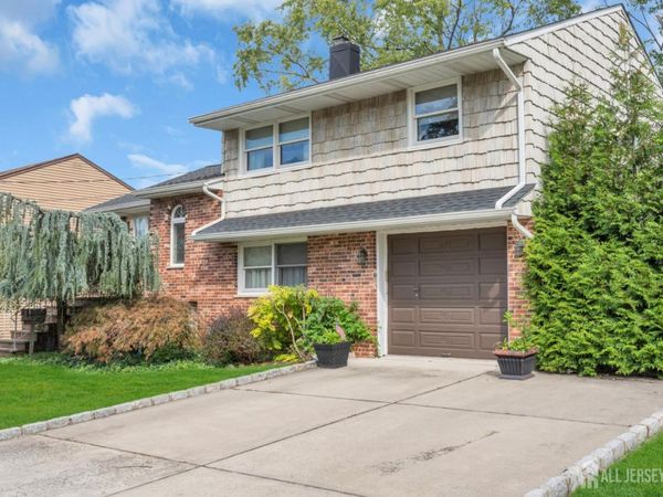 104 Tracy Drive, Fords, NJ 08863