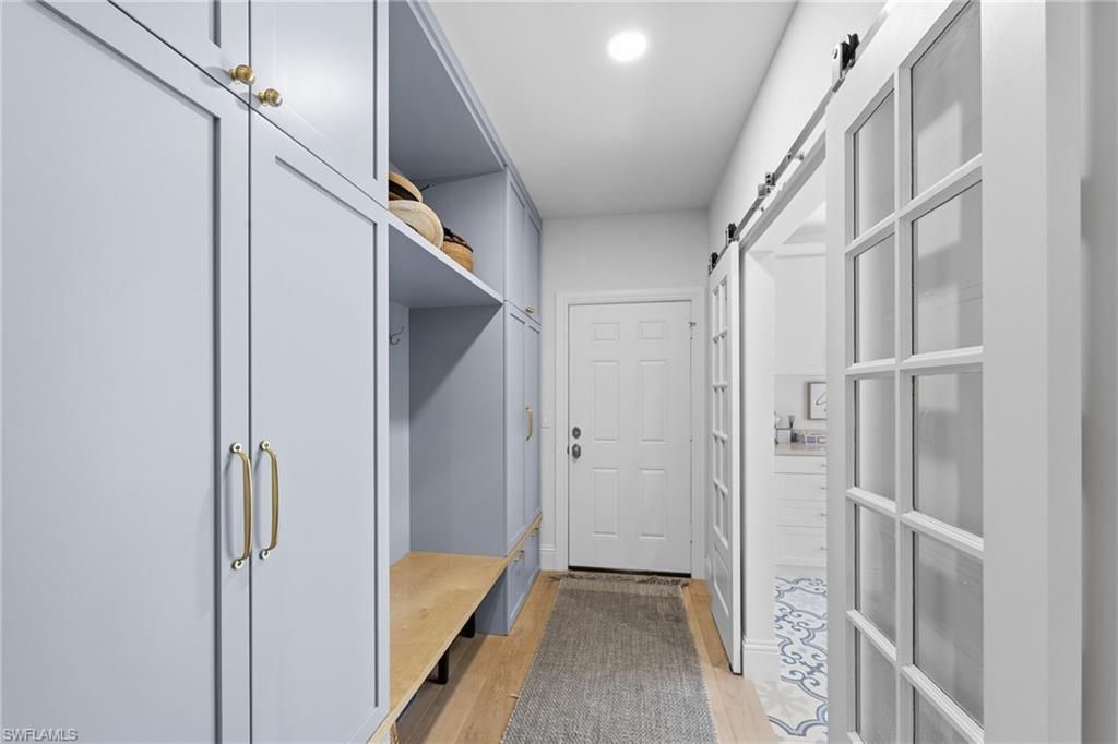 9235 The Ln , Naples, FL 34109 Photo