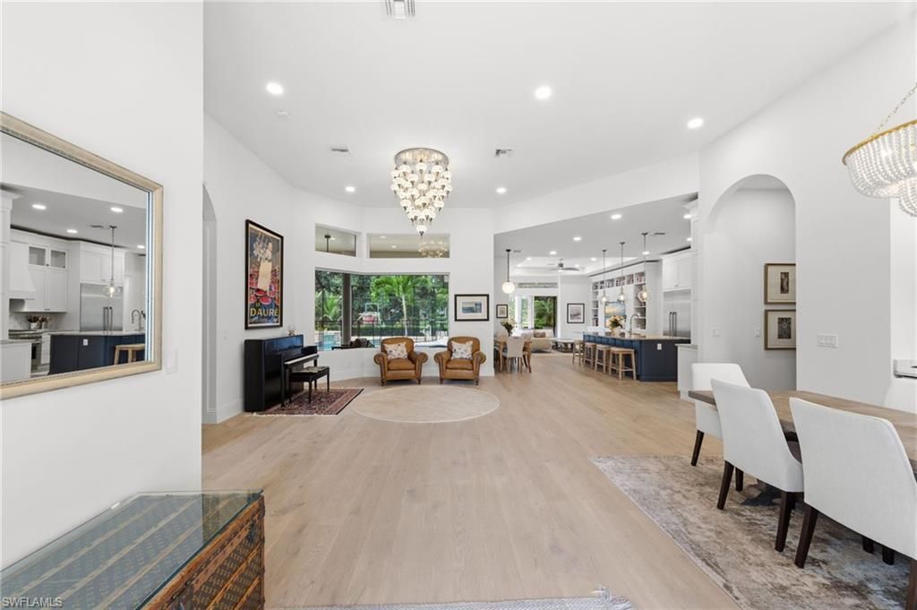 9235 The Ln , Naples, FL 34109 Photo