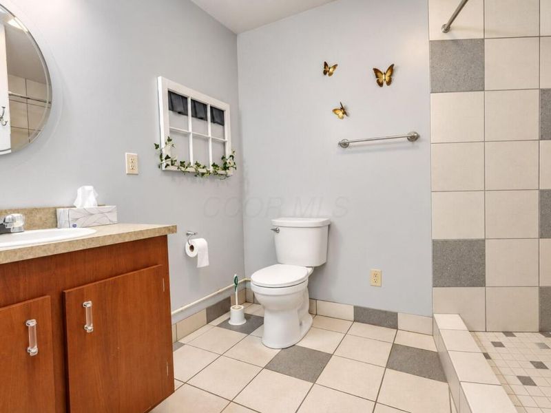 5681 Howard Price Lane , Glouster, OH 45732 Photo 24