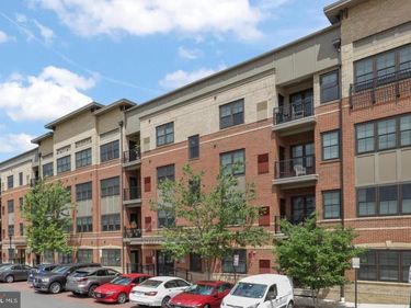 2903 BLEEKER STREET, Unit 5-206, FAIRFAX, VA 22031
