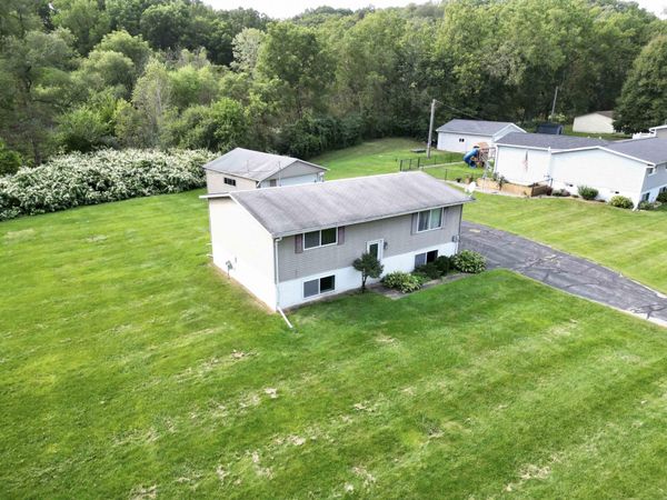 2715 College Drive, Decorah, IA 52101