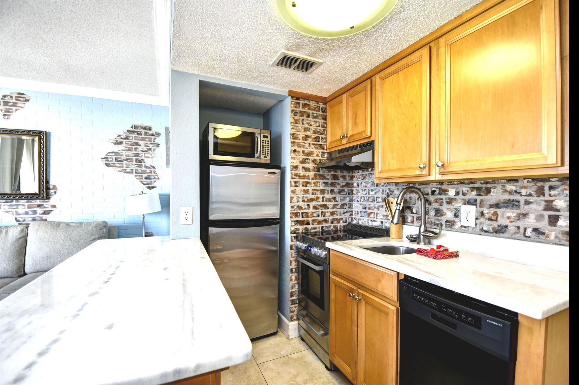 2310 N Ocean Blvd.  Photo 7