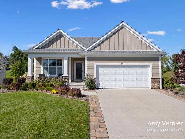5591 Nightfall Court NE, Belmont, MI 49306
