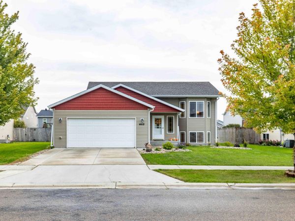4410 16 Street S, Moorhead, MN 56560