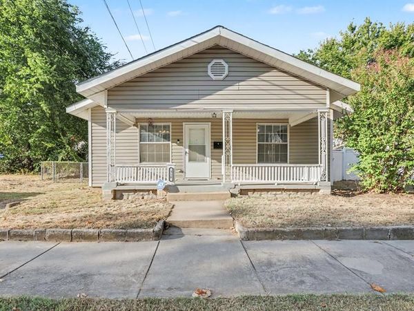 318 W Ridgewood Street, Shawnee, OK 74801