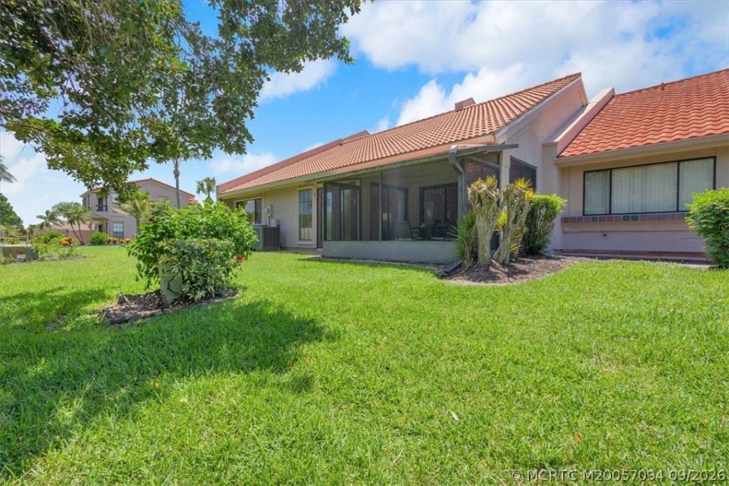 3303 SE Sandpiper Circle , Port Saint Lucie, FL 34952 Photo